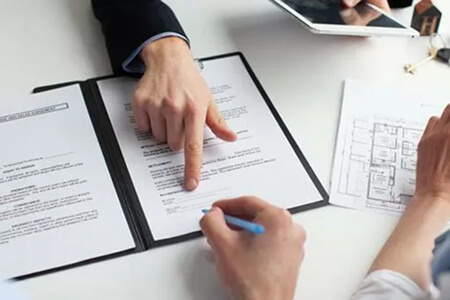 契約書へのサイン