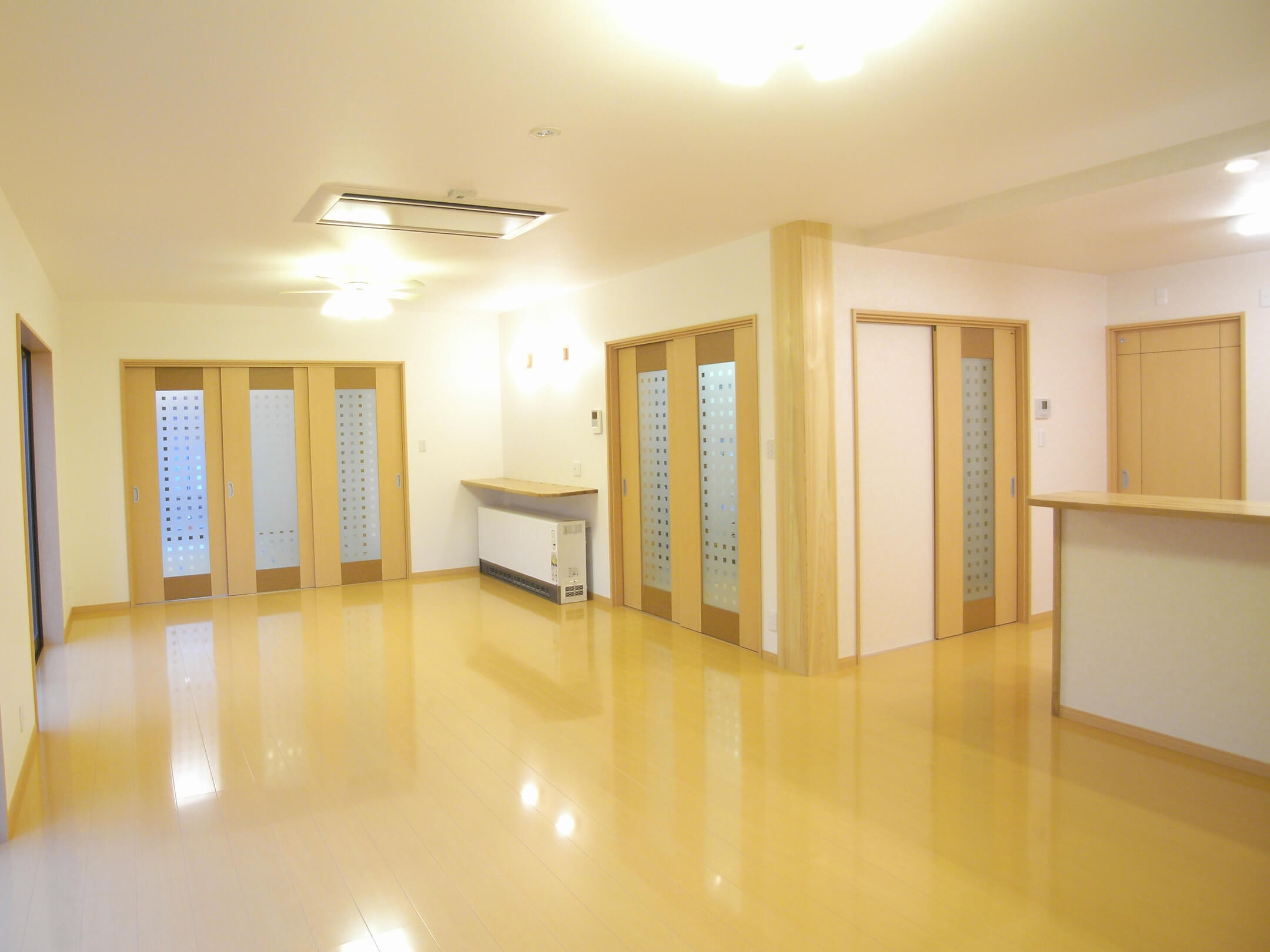 ワンフロアに家族が集う平屋