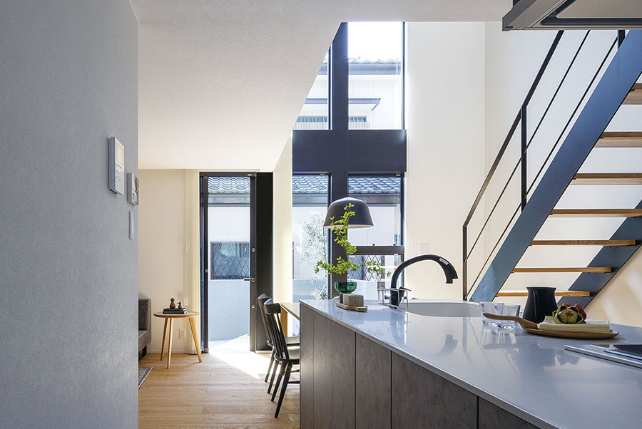 開放的な吹抜け空間